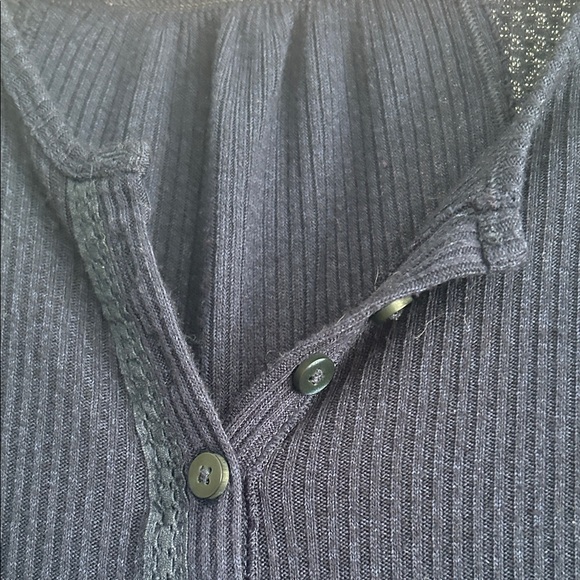 Free People Deep Blue oversized waffle top - Picture 7 of 16